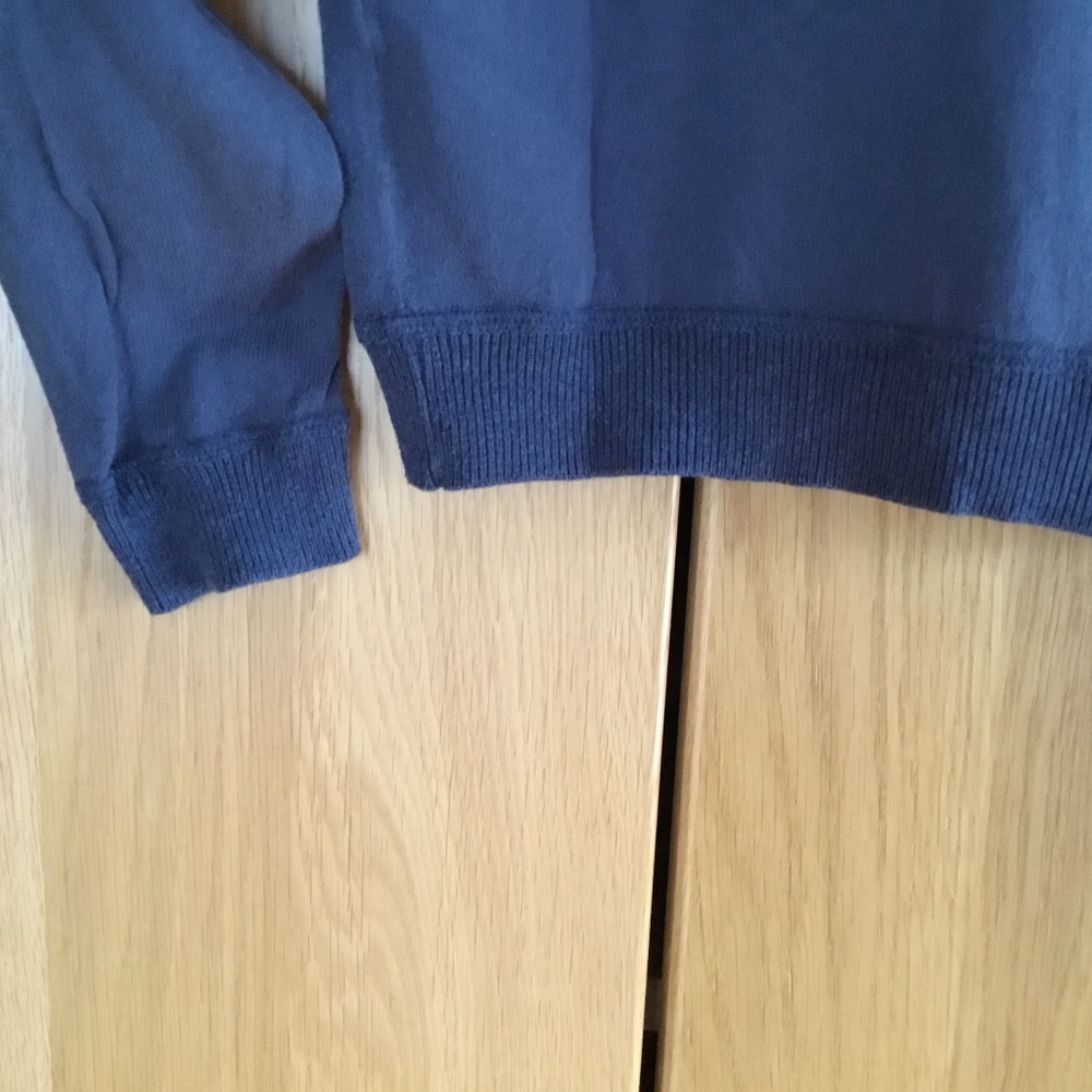 Hurley Color-Block Sweater - Picture 5 of 5